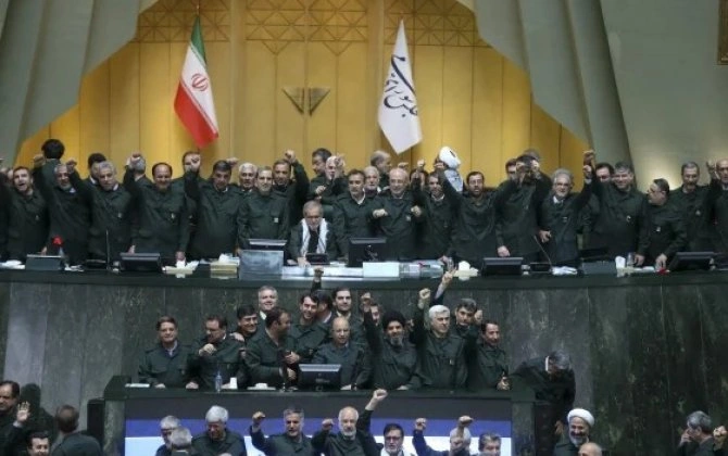 İran qəzeti qisas alınacağı iddia edilən liderlərin siyahısını dərc etdi...