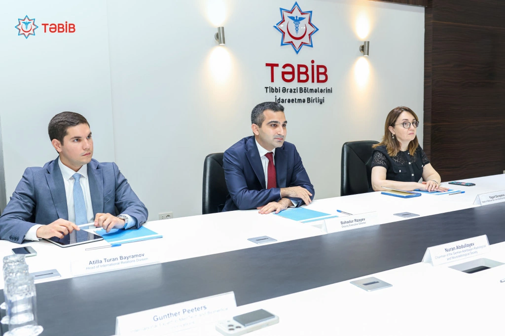 TƏBİB beynəlxalq tibbi əməkdaşlığın genişləndirilməsi istiqamətində görüşlər keçirir