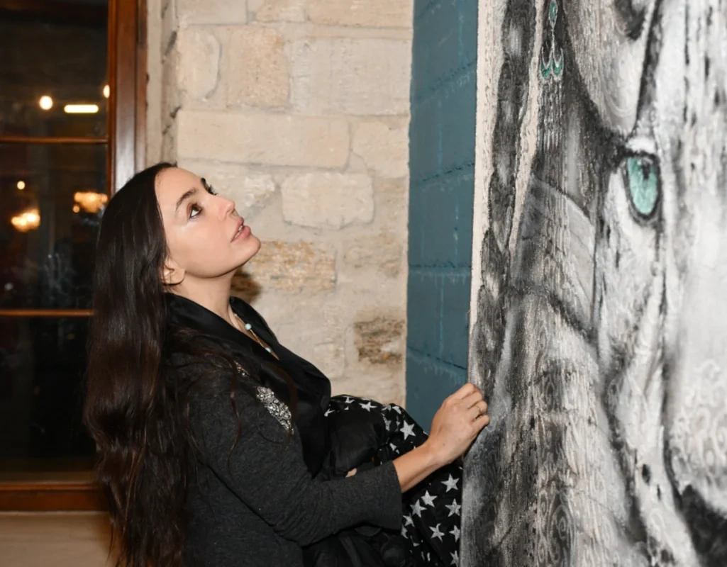 Leyla Əliyeva və Arzu Əliyeva Beynəlxalq Xalça Festivalını ziyarət ediblər - FOTO
