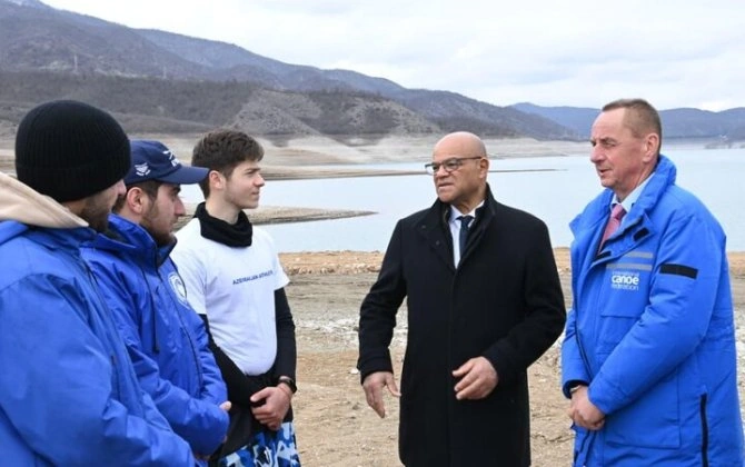 Beynəlxalq kanoe federasiyalarının prezidentləri Sərsəng su anbarına baxış keçiriblər - FOTO