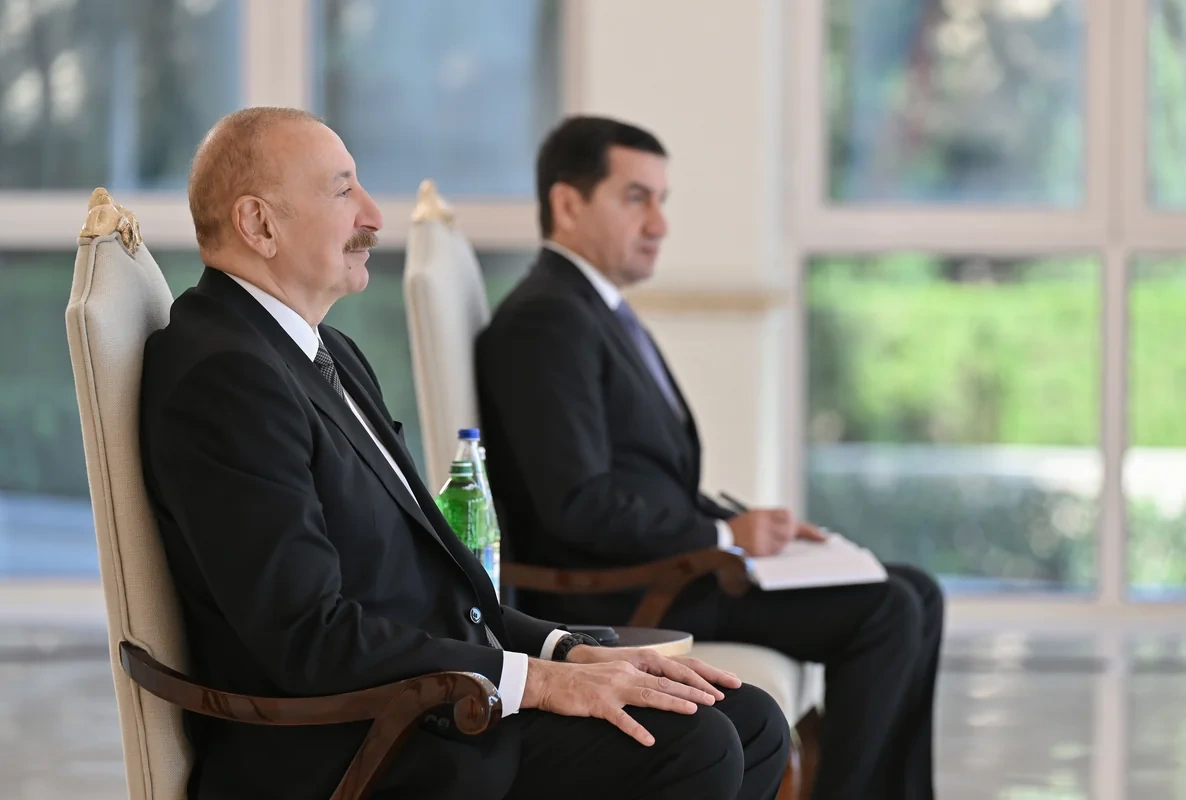 İlham Əliyev İsveçin Azərbaycana yeni təyin olunmuş səfirini qəbul etdi - FOTO