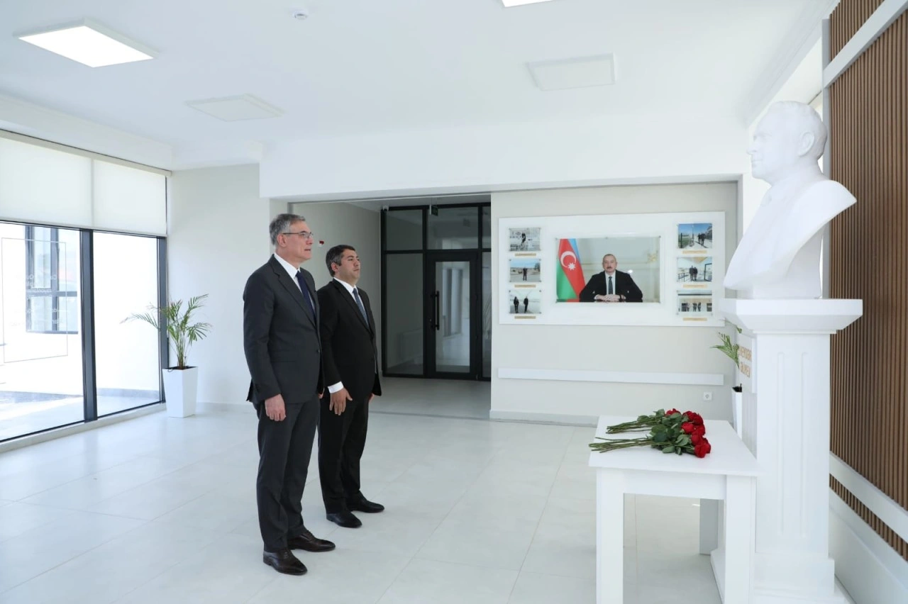 Azər Məmmədov Cəbrayılda vətəndaşların müraciətlərini dinlədi - FOTOLAR