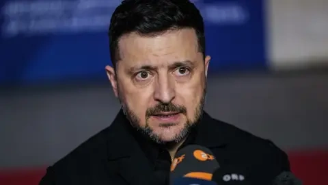 "Zelenski Ukraynanın müharibədə itkilərini açıqladı: Rusiya ilə bağlı da yeni rəqəmlər səsləndirdi" - "Fox News"