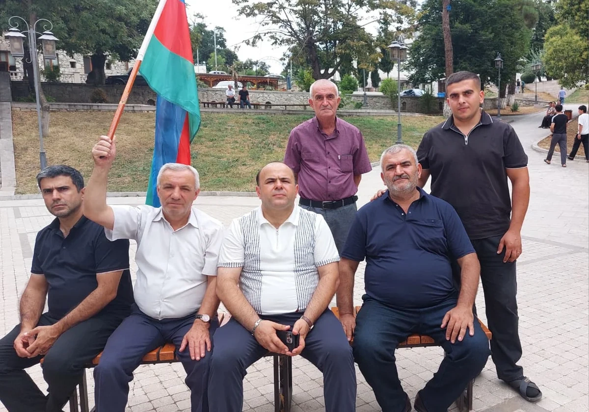 Növbəti köç karvanı Xankəndi şəhərinə çatdı, açarlar təqdim olundu - FOTOLAR