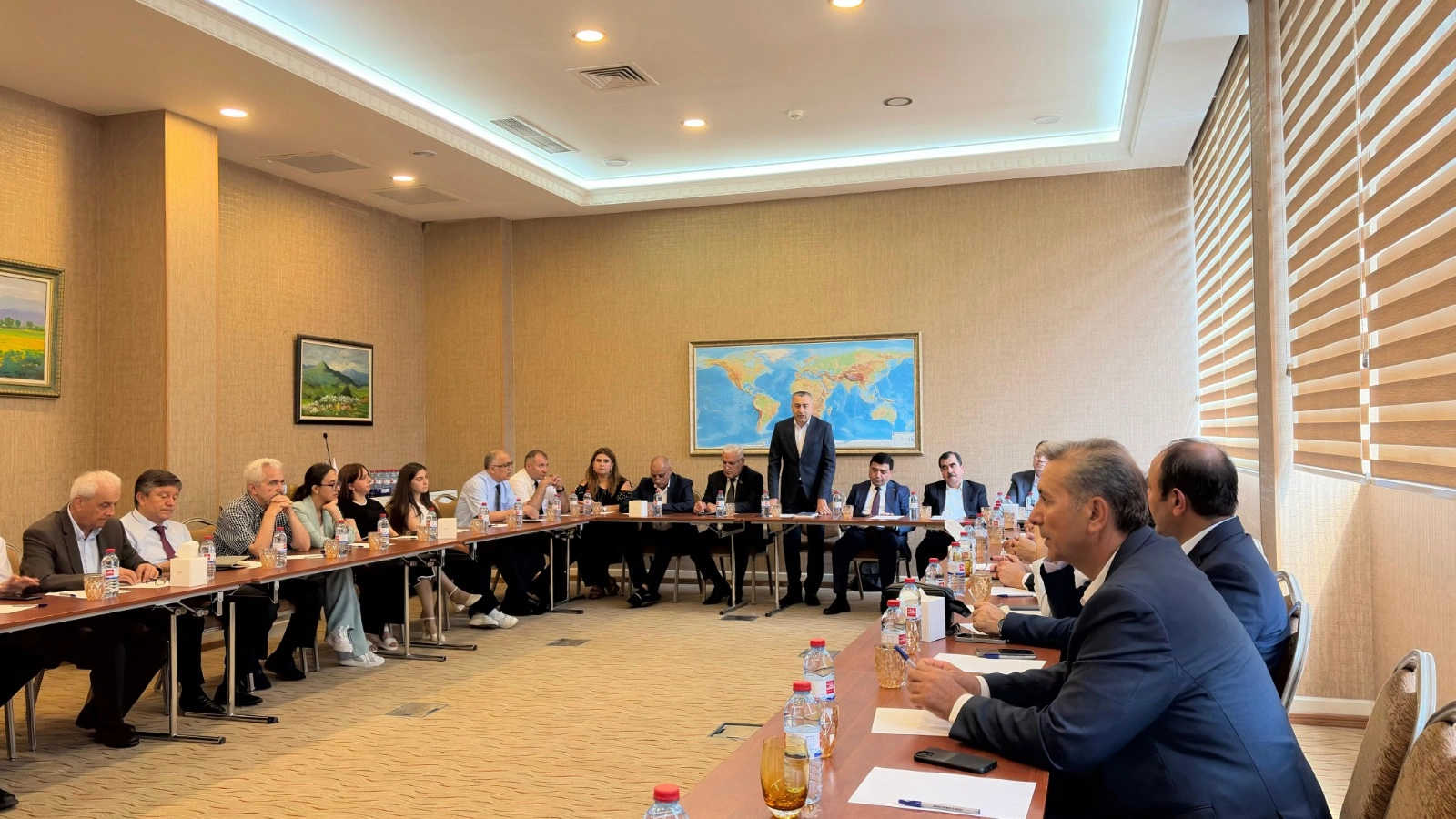 "Milli mətbuatın missiyası və müasir dövrün çağırışları" mövzusunda tədbir keçirildi - FOTO