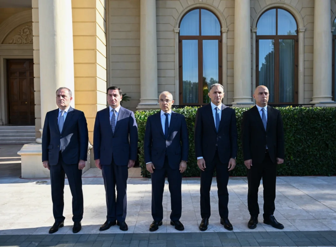 İlham Əliyev Kambocanın Baş nazirini qarşıladı - FOTO