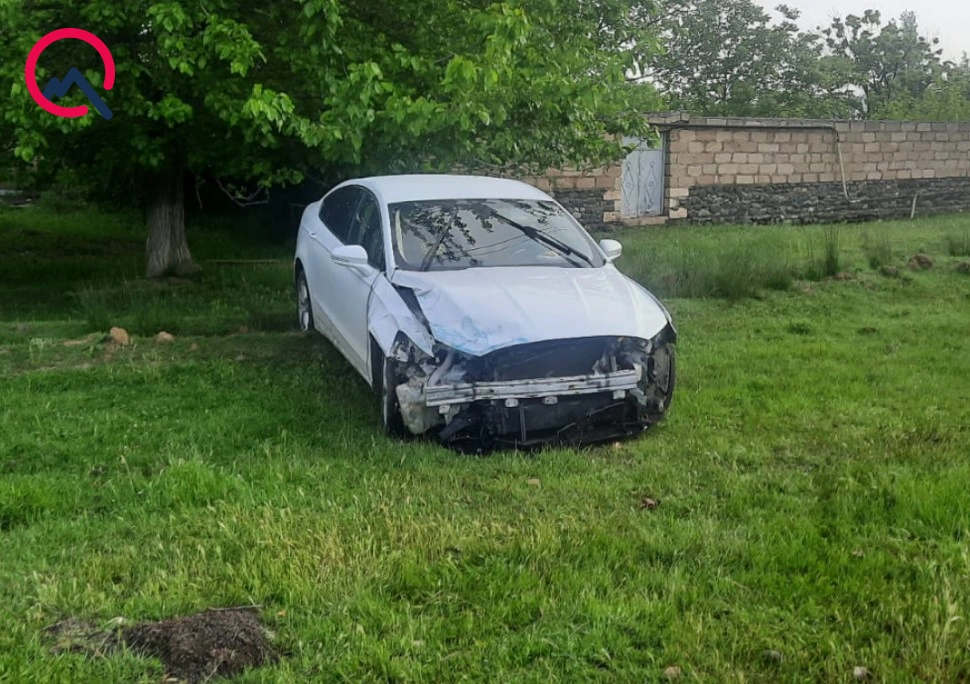 Goranboyda qəzaya düşən mikroavtobus aşdı - 7 qadın yaralandı - FOTO