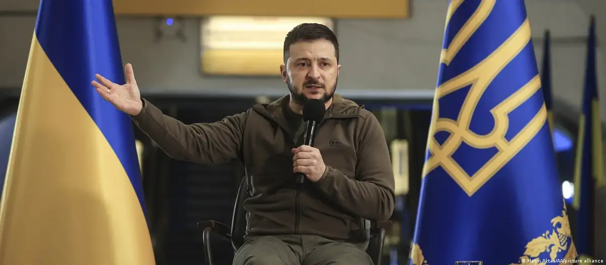 "Ukrayna müharibənin "layiqli başa çatdırılması" üçün danışıqlara hazırdır" - Zelenski