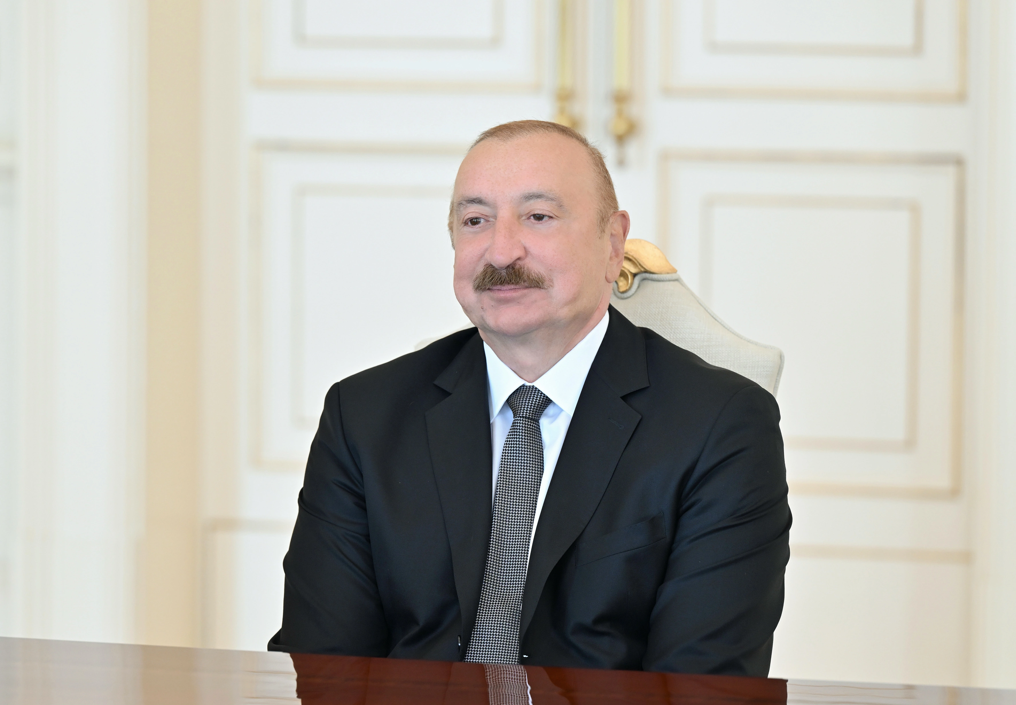 İlham Əliyev ABŞ Senatının Xarici Əlaqələr Komitəsinin üzvünü qəbul etdi - FOTOLAR