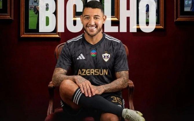 Pedro Bikalyo daha 3 il "Qarabağ"da