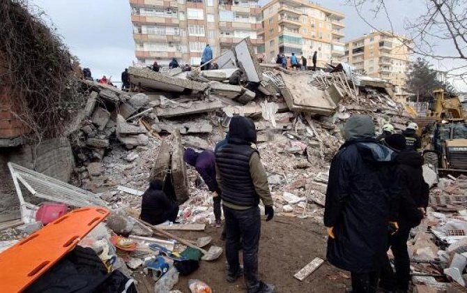 Livanda bina uçdu, 6 nəfər öldü