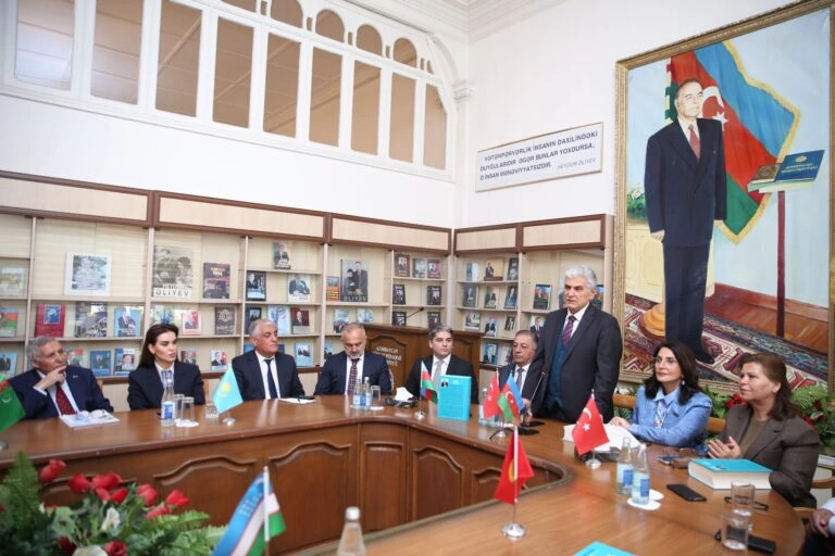 Türk dünyasının mənəvi birliyinə sanballı töhfə – FOTOLAR