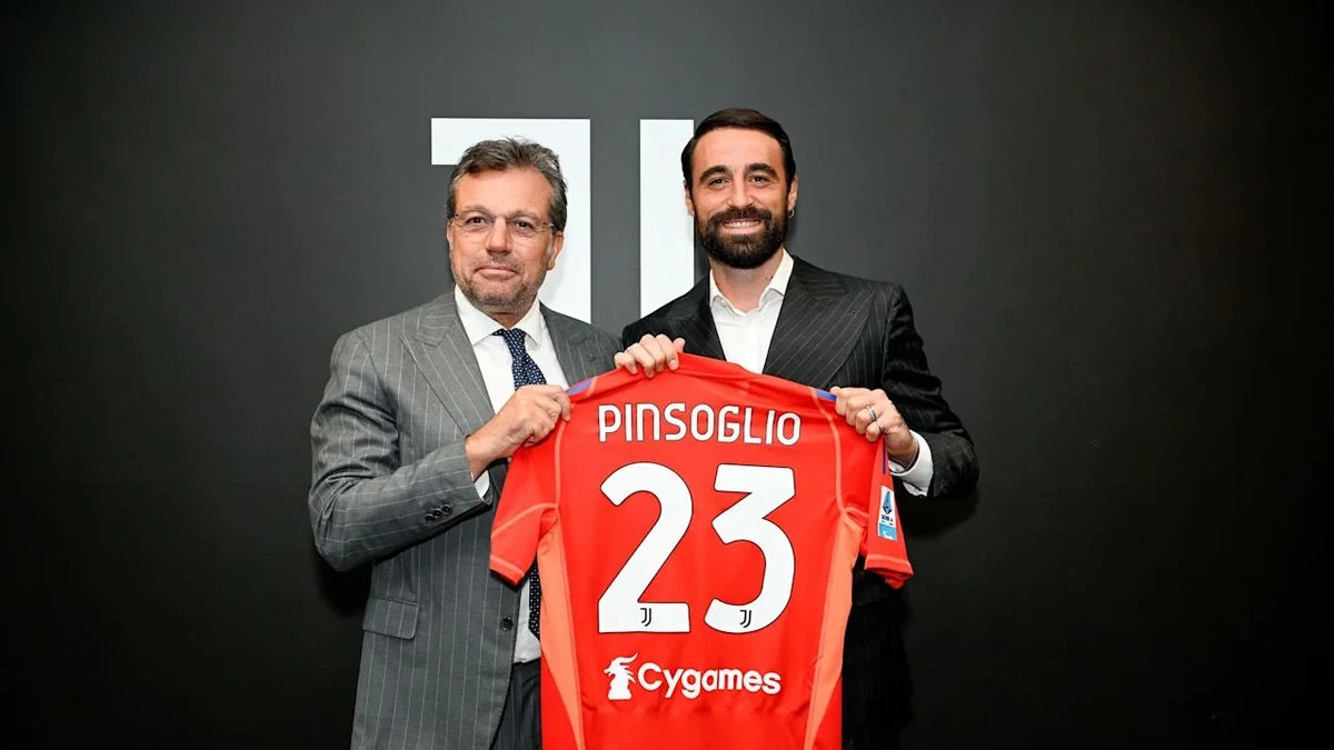 "Yuventus" 35 yaşlı qolkiperlə yeni anlaşma imzaladı