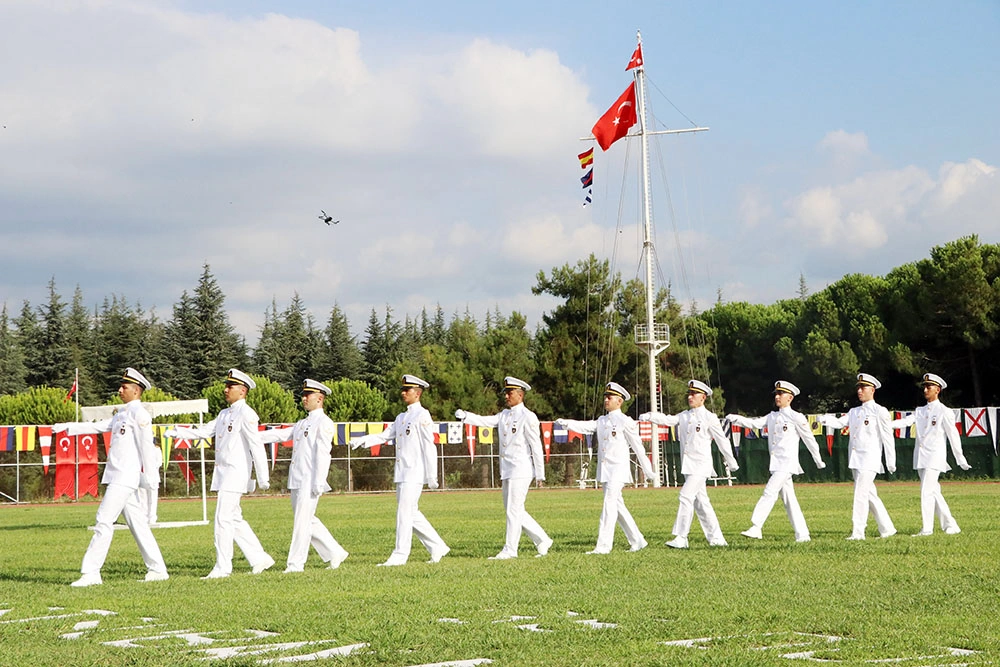 Türkiyədə təhsilini bitirən Azərbaycan Ordusunun hərbi qulluqçularına diplomlar təqdim edildi - FOTO/VİDEO