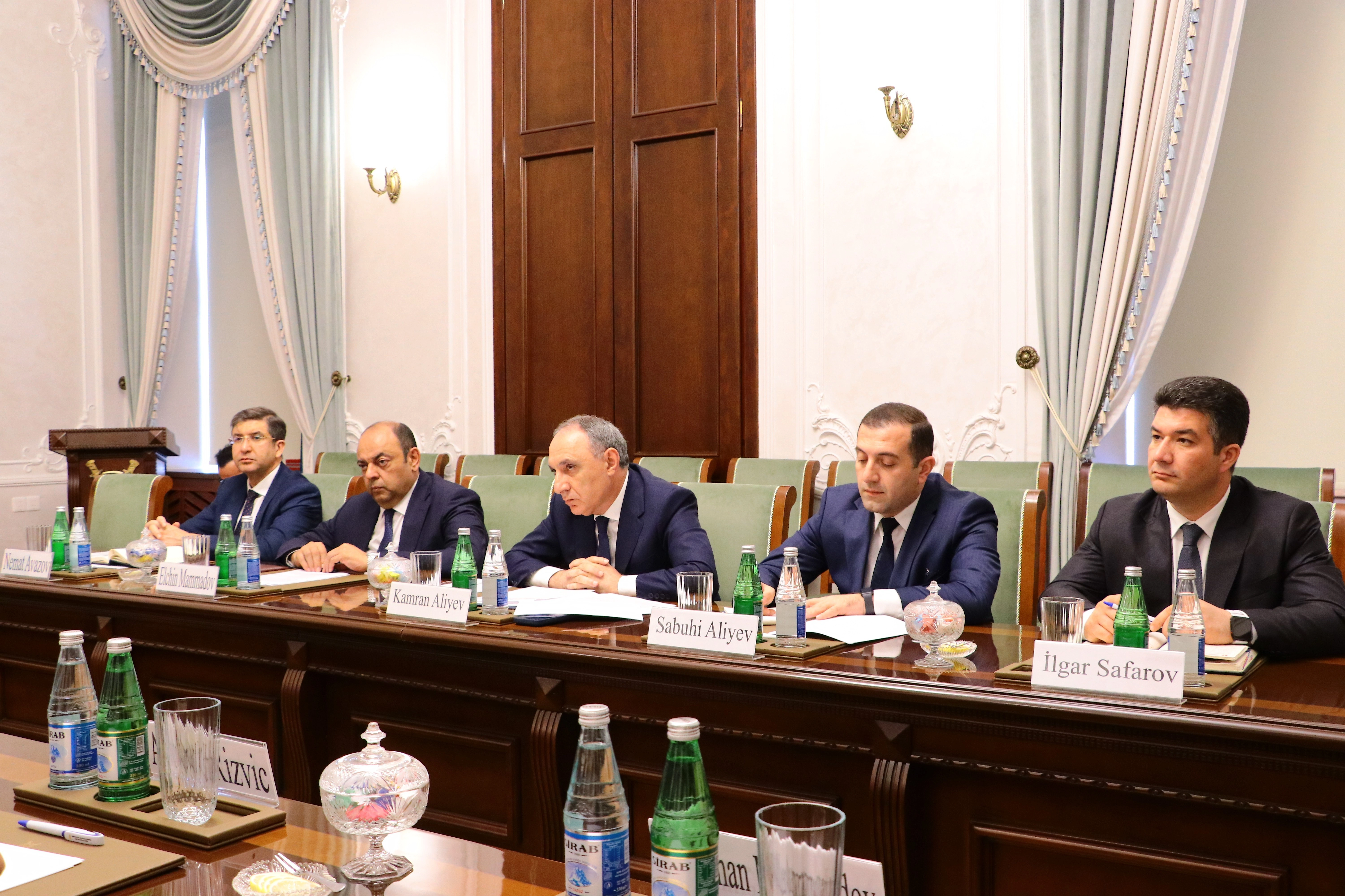 Baş prokuror itkinlərlə bağlı Beynəlxalq Komissiyanın Baş direktoru ilə görüşüb - FOTO