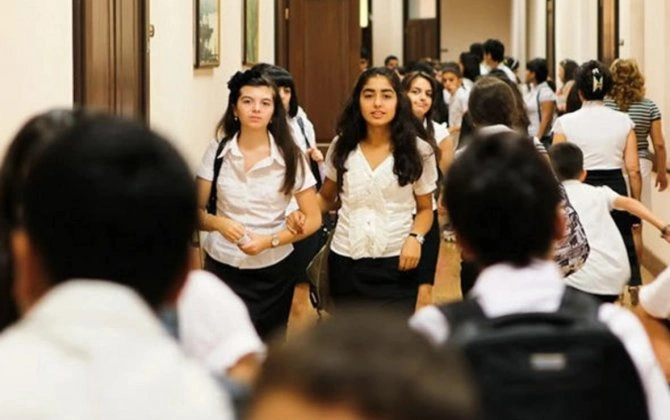 Yeni tədris ilində Bakı şəhərində təhsil alacaq şagirdlərin SAYI AÇIQLANDI