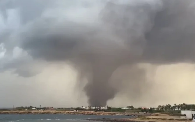 Siciliyanın qərbində nadir ikili tornado müşahidə olunub