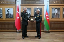 Azərbaycan və Türkiyə arasında hərbi təhsil sahəsində əməkdaşlıq müzakirə olunub - FOTO