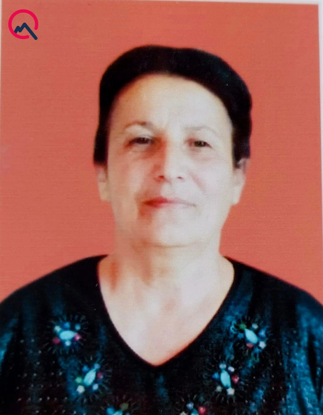 Oğlu tərəfindən öldürülən qadın müəllim olub - FOTO
