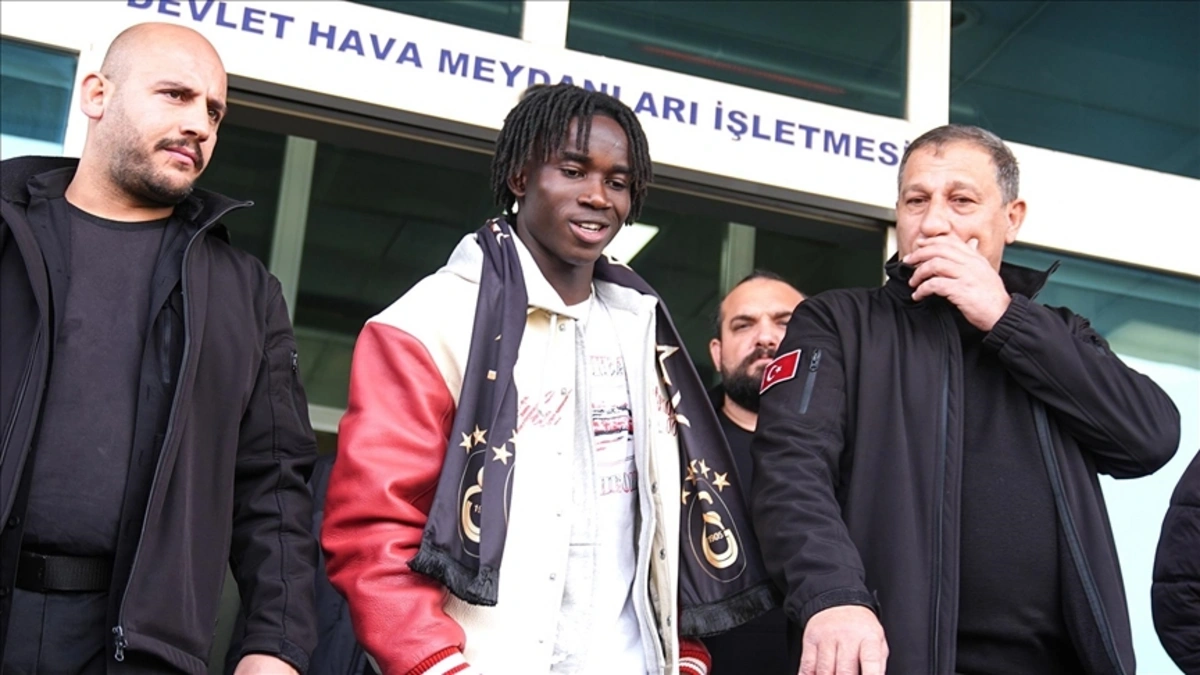 "Qalatasaray"ın yeni transferi İstanbula çatdı