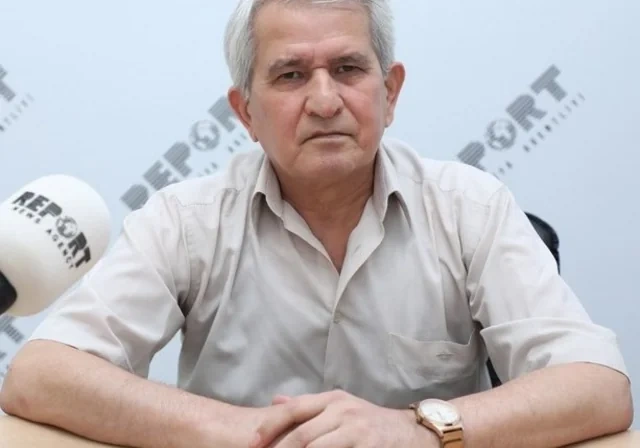 "İnsanları işlədirlər, pulunu vermirlər" - Kitab sektorunda qalmaqallı İDDİALAR