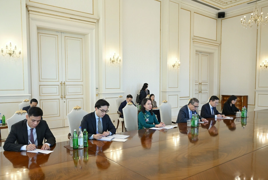 Prezident İlham Əliyev Vyetnamın Vitse-prezidenti ilə görüşüb - FOTO