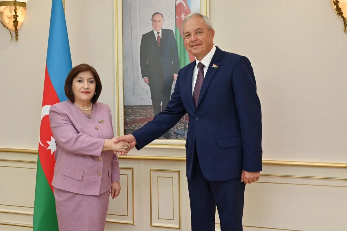 Sahibə Qafarova Belarus Milli Assambleyası Nümayəndələr Palatasının sədri ilə görüşdü