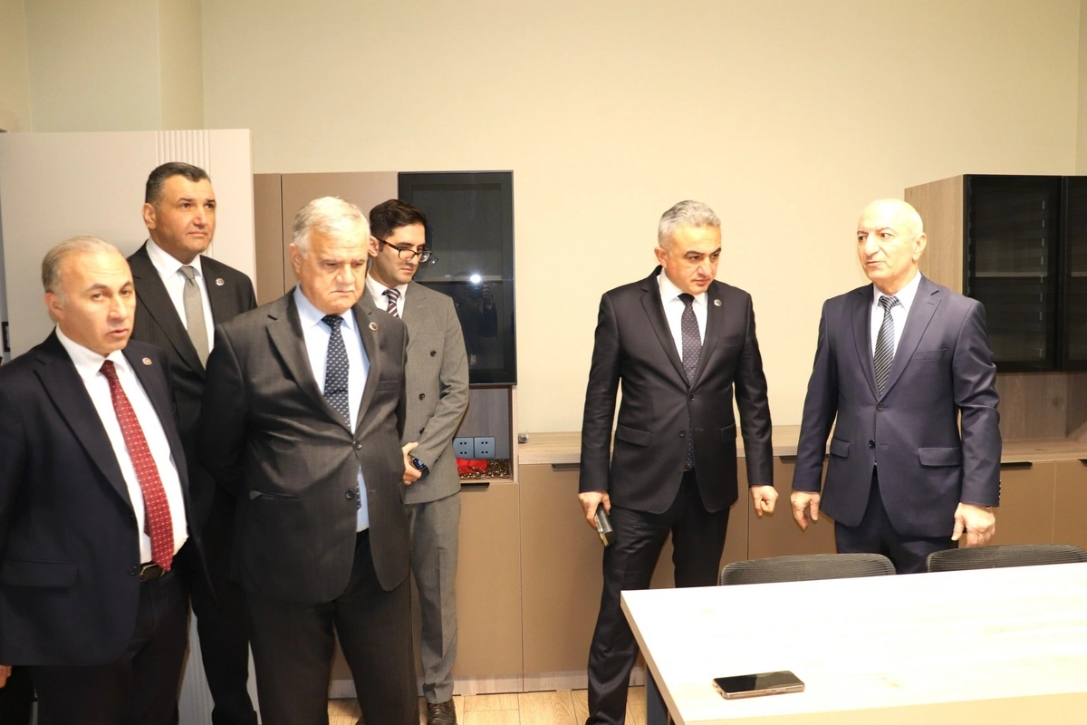 Azərbaycanda fəaliyyət göstərən vəkil bürolarının sayı 144-ə çatdı - FOTO