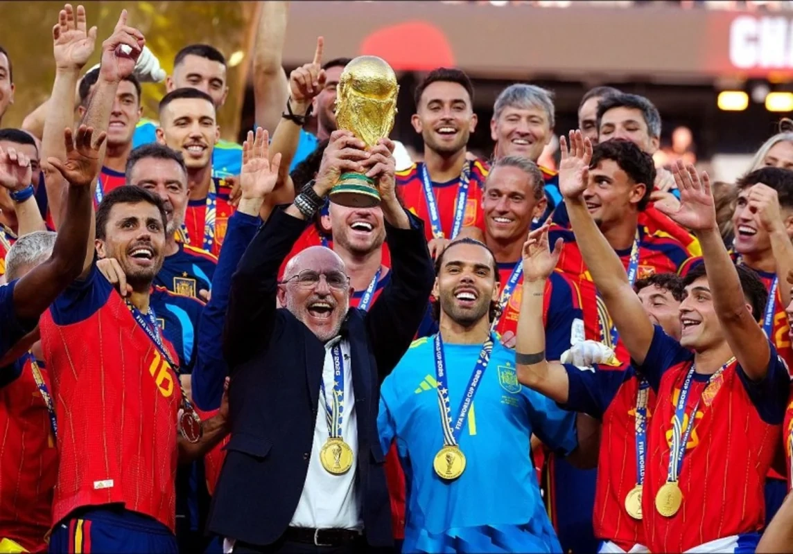 İspaniyanın uğur düsturu: Dünya çempionlarını 10 il əvvəl yetişdirməyə başlayıblar