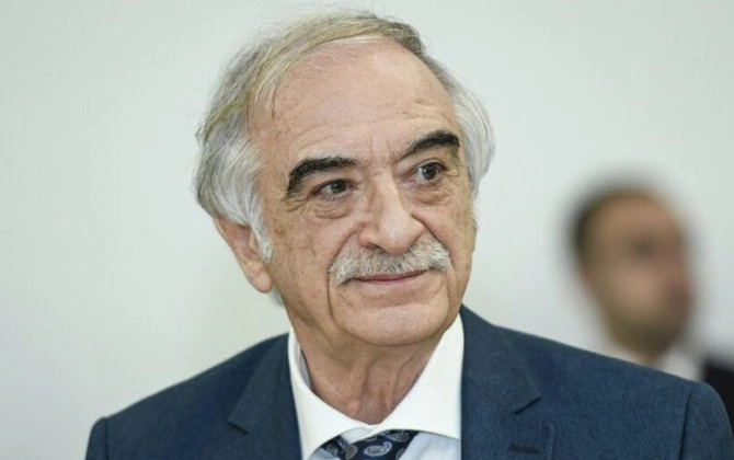 Polad Bülbüloğlu atasının Şuşadakı ev-muzeyində - FOTOLAR