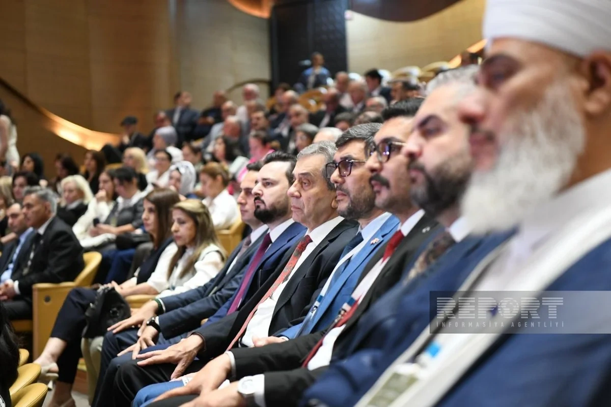 Bakıda Yaxın Şərqin türkman irsinə həsr olunan forum keçirilib - FOTO