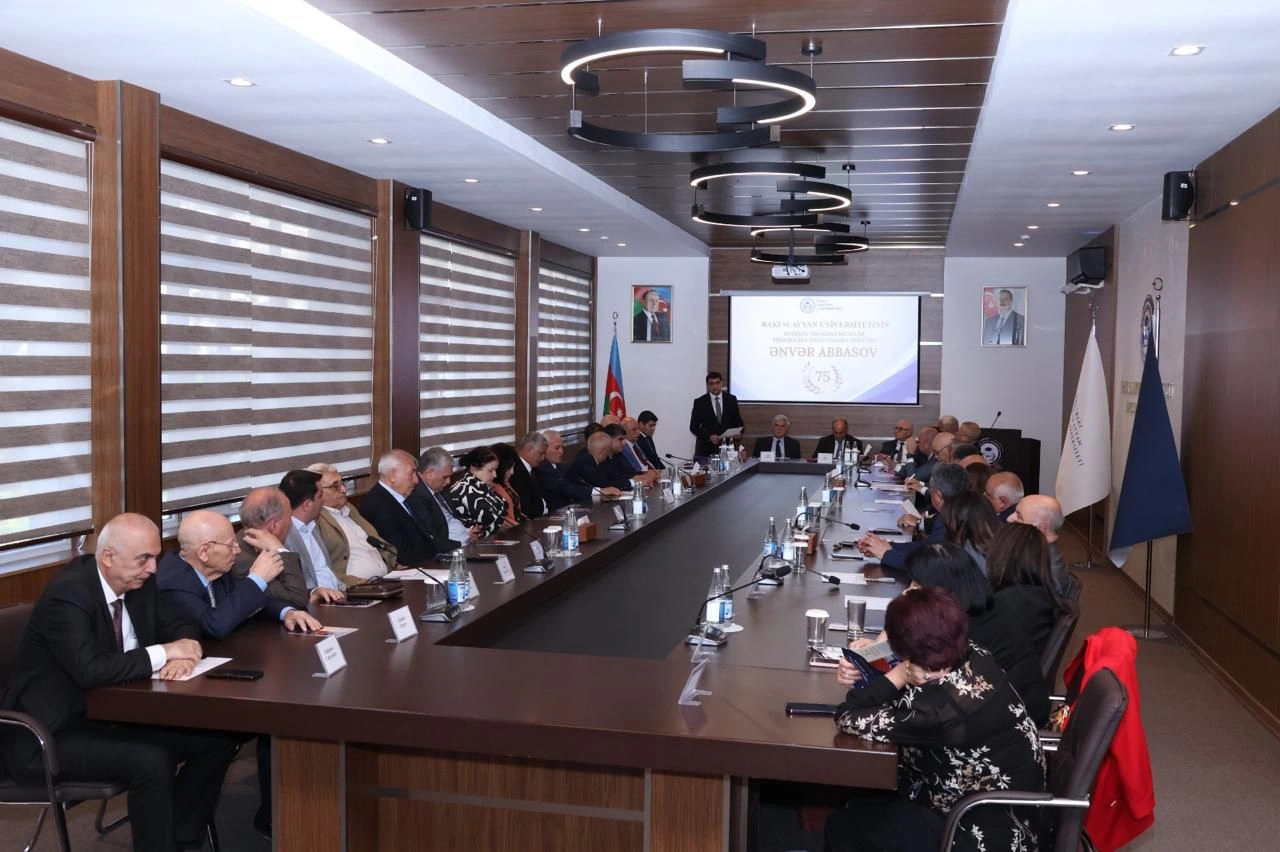 BSU-da Ənvər Abbasovun 75 illiyinə həsr olunan konfrans keçirilib - FOTO