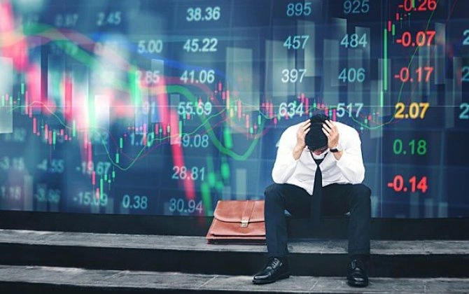 Dünya iqtisadiyyatında yeni dalğa: böhran yaxınlaşır?