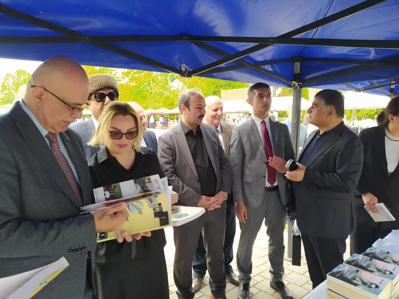 Masallı Kitab Festivalında Əkbər Qoşalının “Seçilmiş əsərləri”nin I cildinin imza mərasimi keçirilib - FOTO