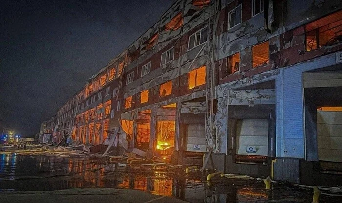 Rusiya "Avrora"nın paylama mərkəzinə zərbə endirdi