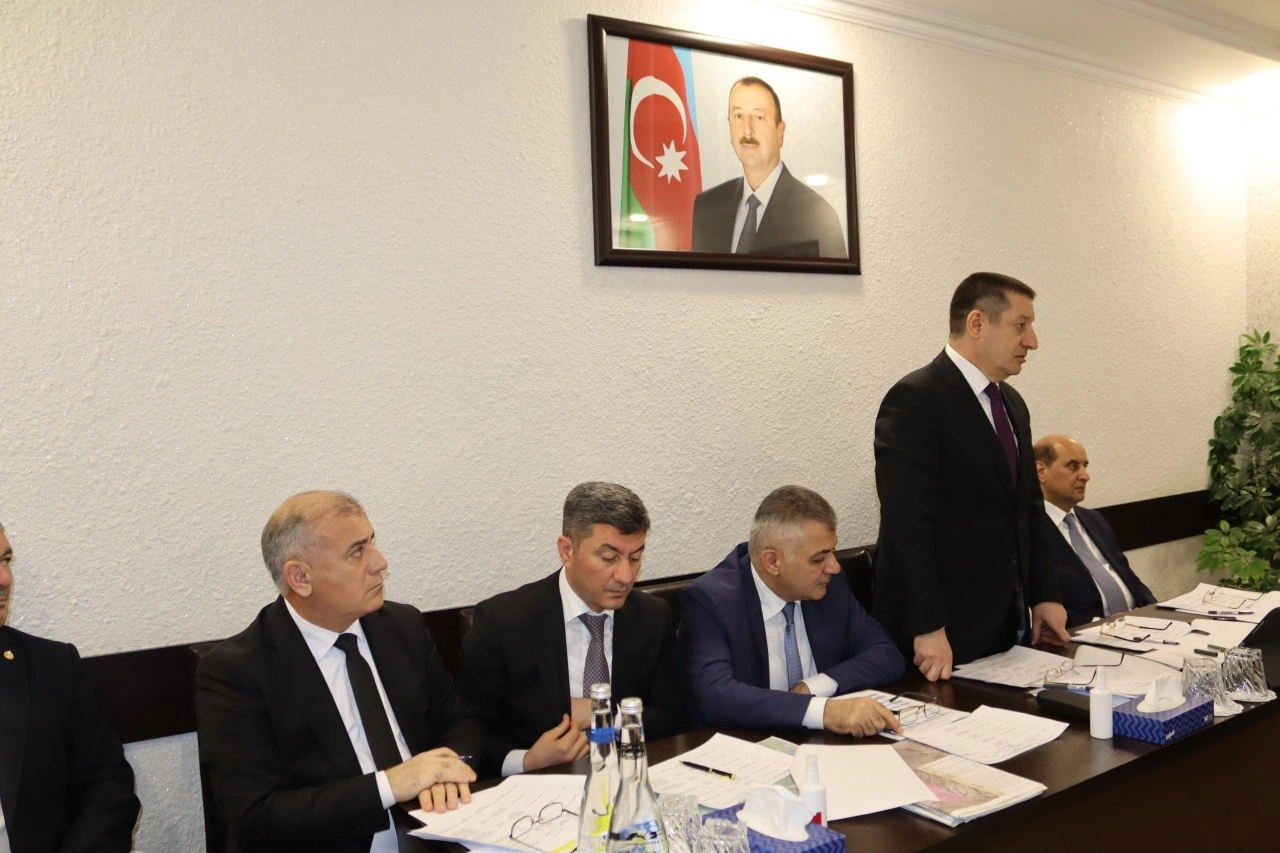 Agentlik sədri vətəndaşların müraciətlərini dinləyib - FOTOLAR