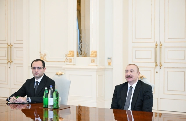 İlham Əliyev "John Deere" şirkətinin Mərkəzi Asiya və MDB ölkələri üzrə prezidentini qəbul etdi - FOTO