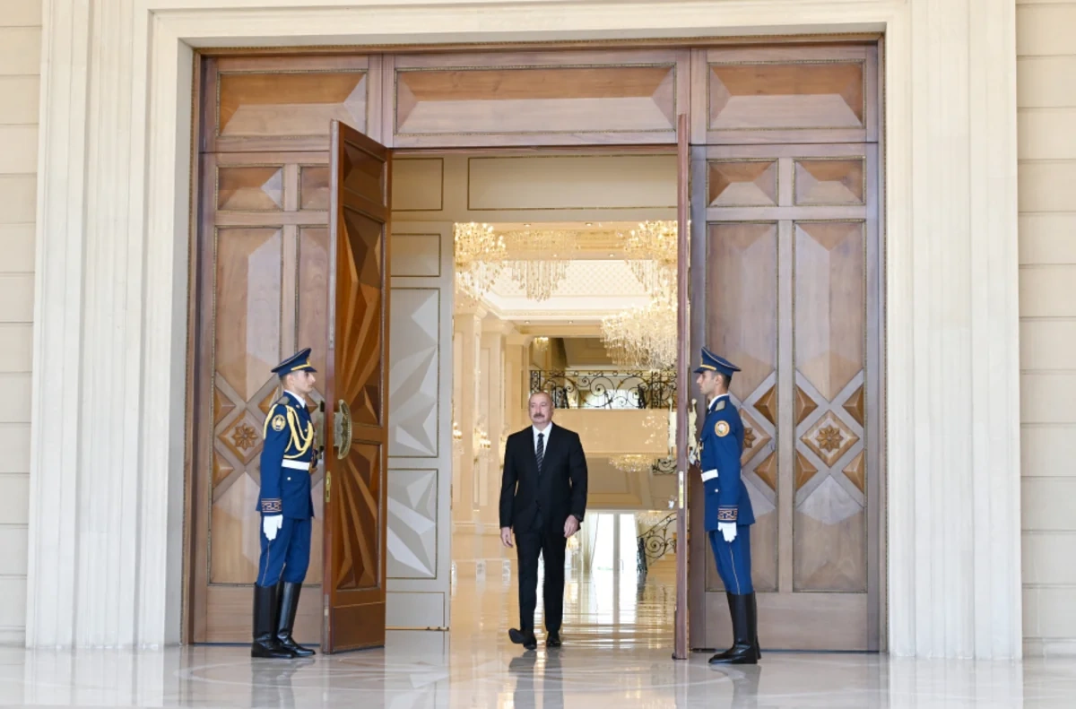 İlham Əliyev Kambocanın Baş nazirini qarşıladı - FOTO