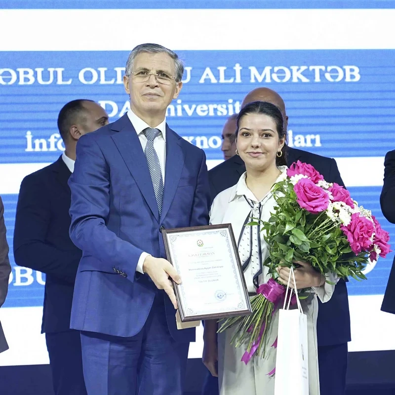 Xətaidə yüksək bal toplamış məzunlarla görüş və konsert proqramı təşkil olundu - FOTO/VİDEO