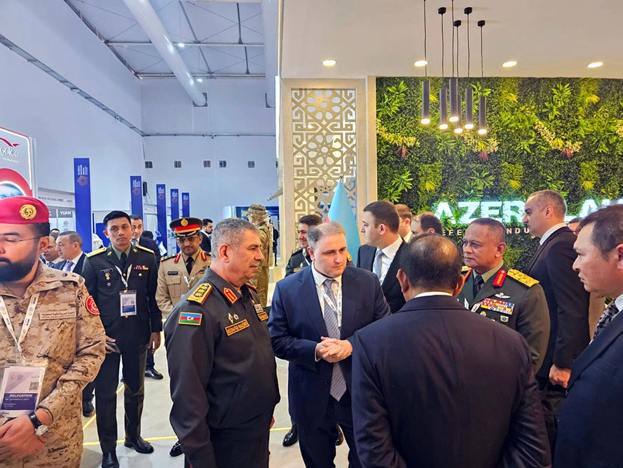 Azərbaycan nümayəndə heyəti "World Defense Show" sərgisində iştirak etdi - FOTO