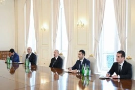 Prezident İlham Əliyev Baqir Qalibafın başçılıq etdiyi nümayəndə heyətini qəbul edib - FOTO