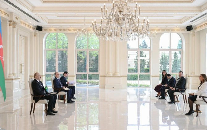 İlham Əliyev Kolumbiyanın Azərbaycanda yeni təyin olunmuş səfirini qəbul etdi - FOTO