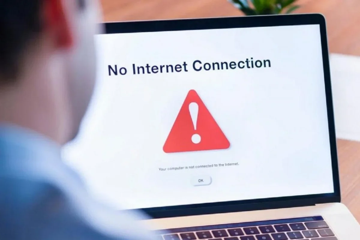 İranda 550 saatdan çoxdur internet yoxdur - FOTO