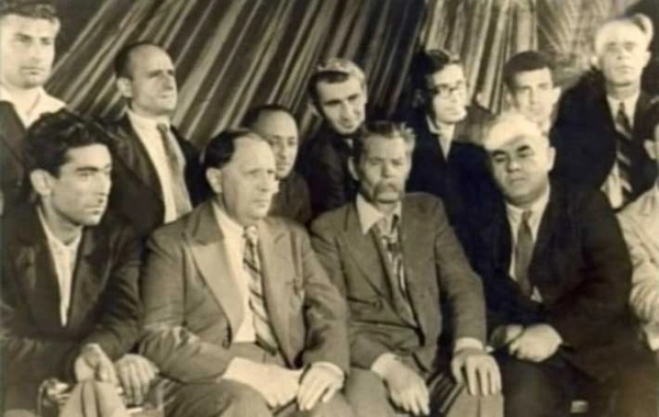 Əlyazmaları məhv edildi, meşədə güllələndi... - Ədəbi yaddaşımızın xilaskarının faciəli taleyi
