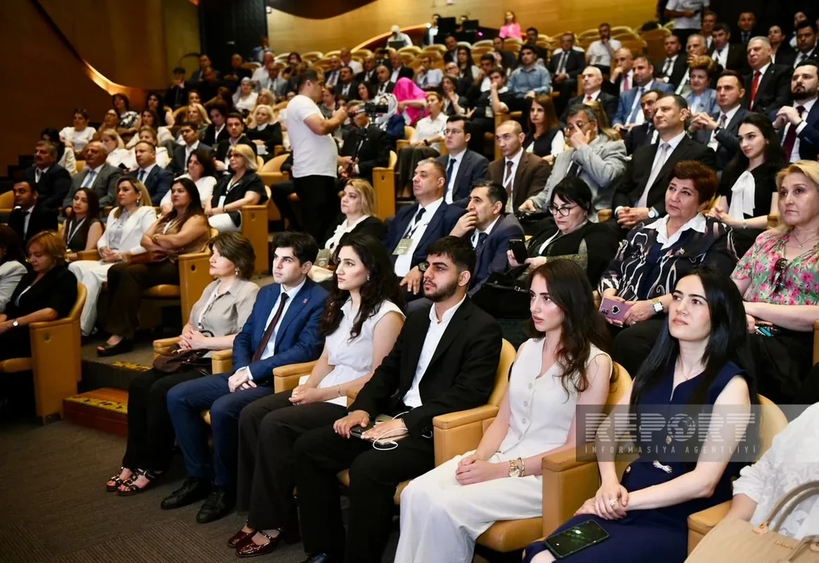 Bakıda Yaxın Şərqin türkman irsinə həsr olunan forum keçirilib - FOTO