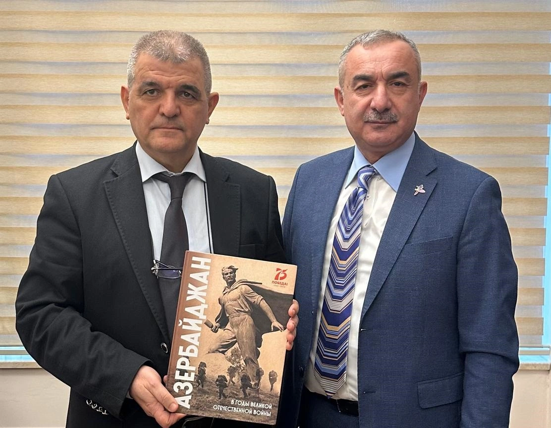 Fazil Mustafa Tərlan Qasımovla görüşüb