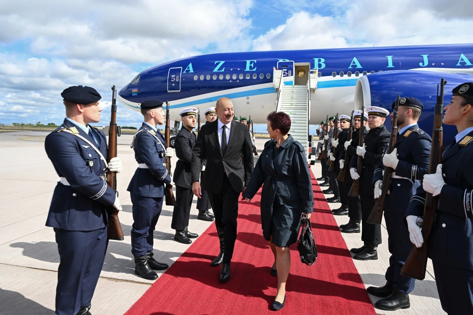 Prezident İlham Əliyev Almaniyaya rəsmi səfər edib - FOTO