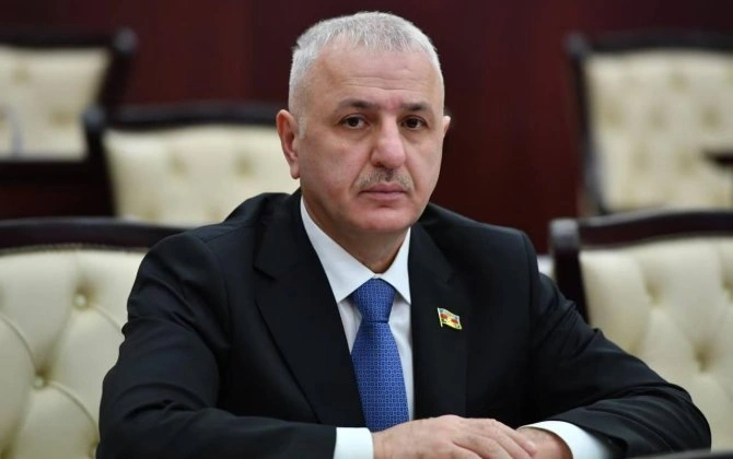Davos Forumu beynəlxalq statusunu qoruyan nüfuzlu platformadır