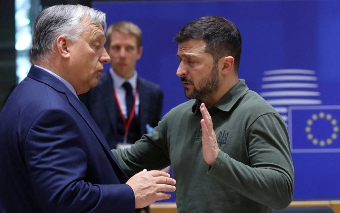 Zelenski: "Orban öz ordusunu deyil, öz qarnını necə böyütmək barədə düşünür..."