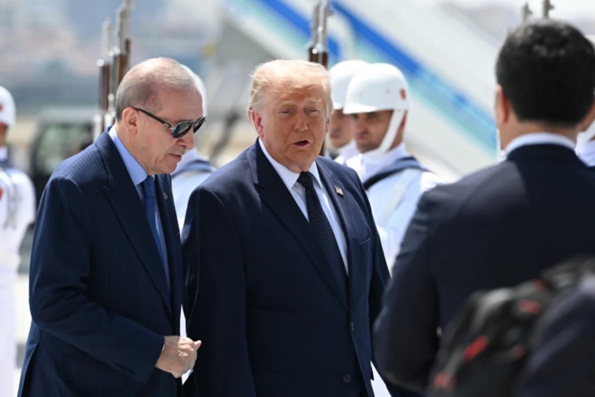 Trampı Ankarada Ərdoğan qarşıladı